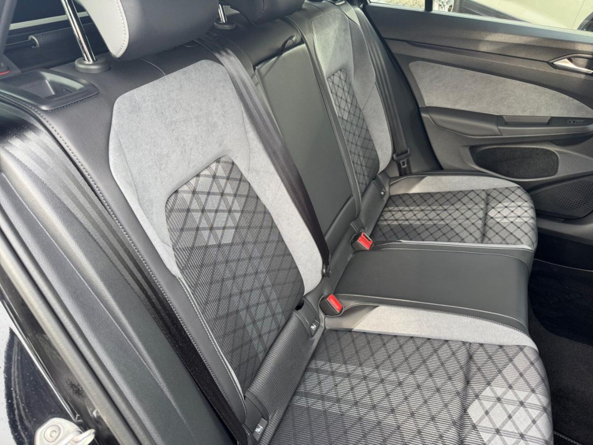Volkswagen Golf Variant R-Line