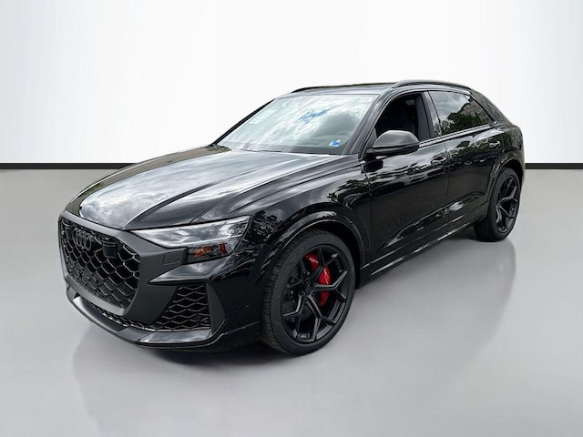 Photo of 2026 Audi RS Q8 SUV performance