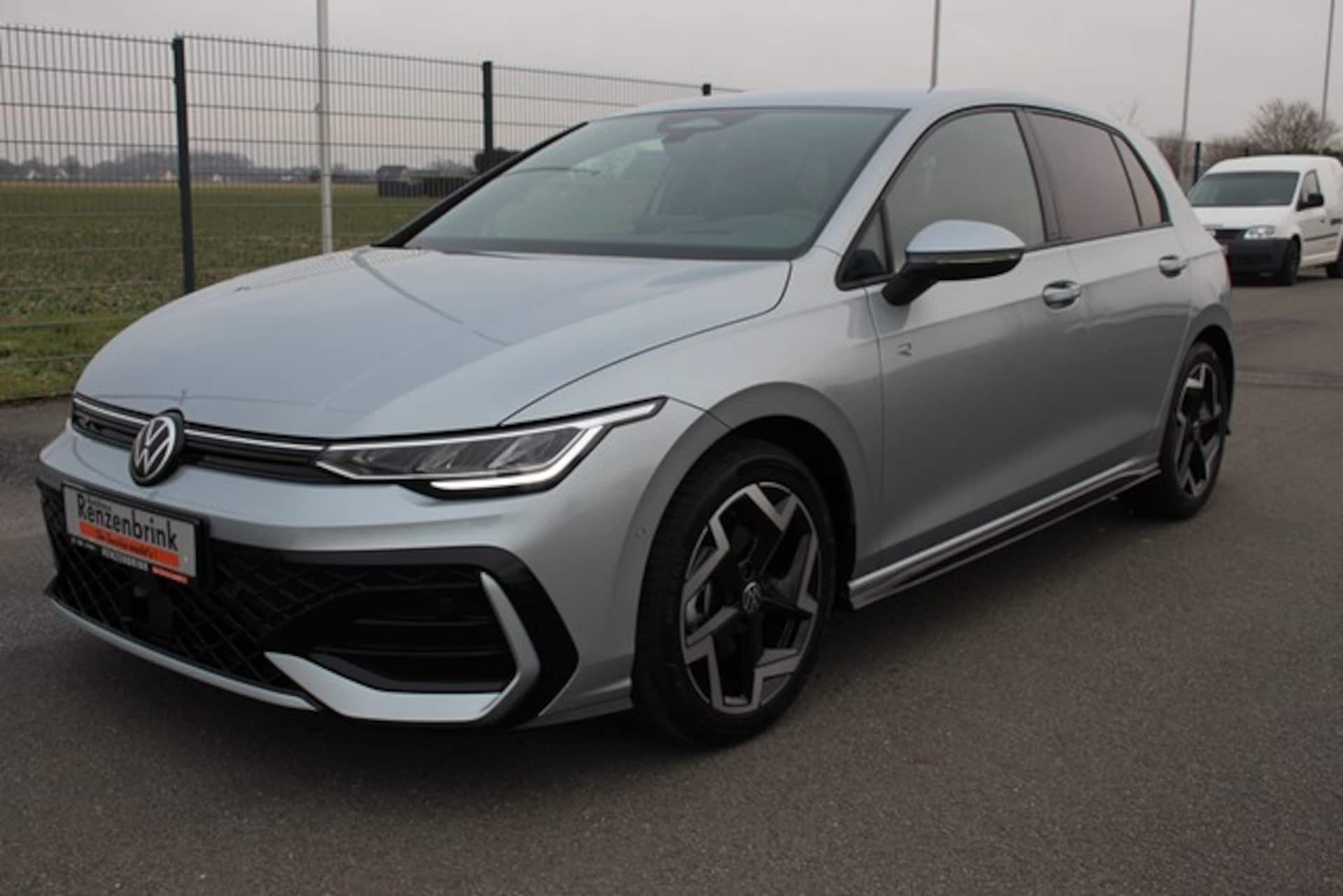 Volkswagen Golf R-Line