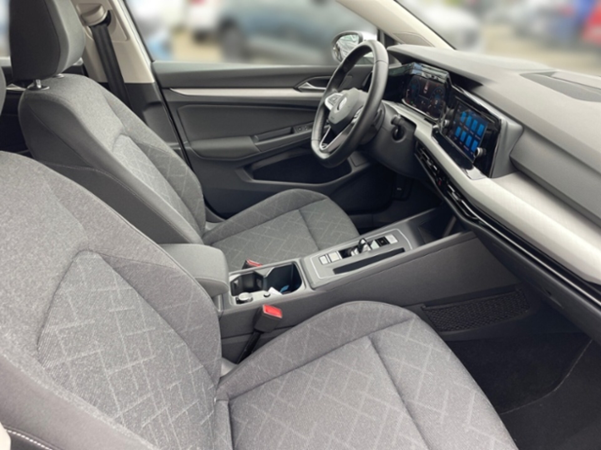 Volkswagen Golf Variant Life