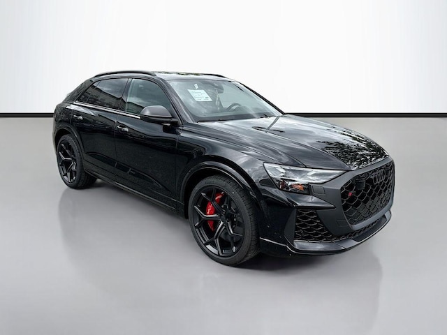 2026 Audi RS Q8 SUV performance