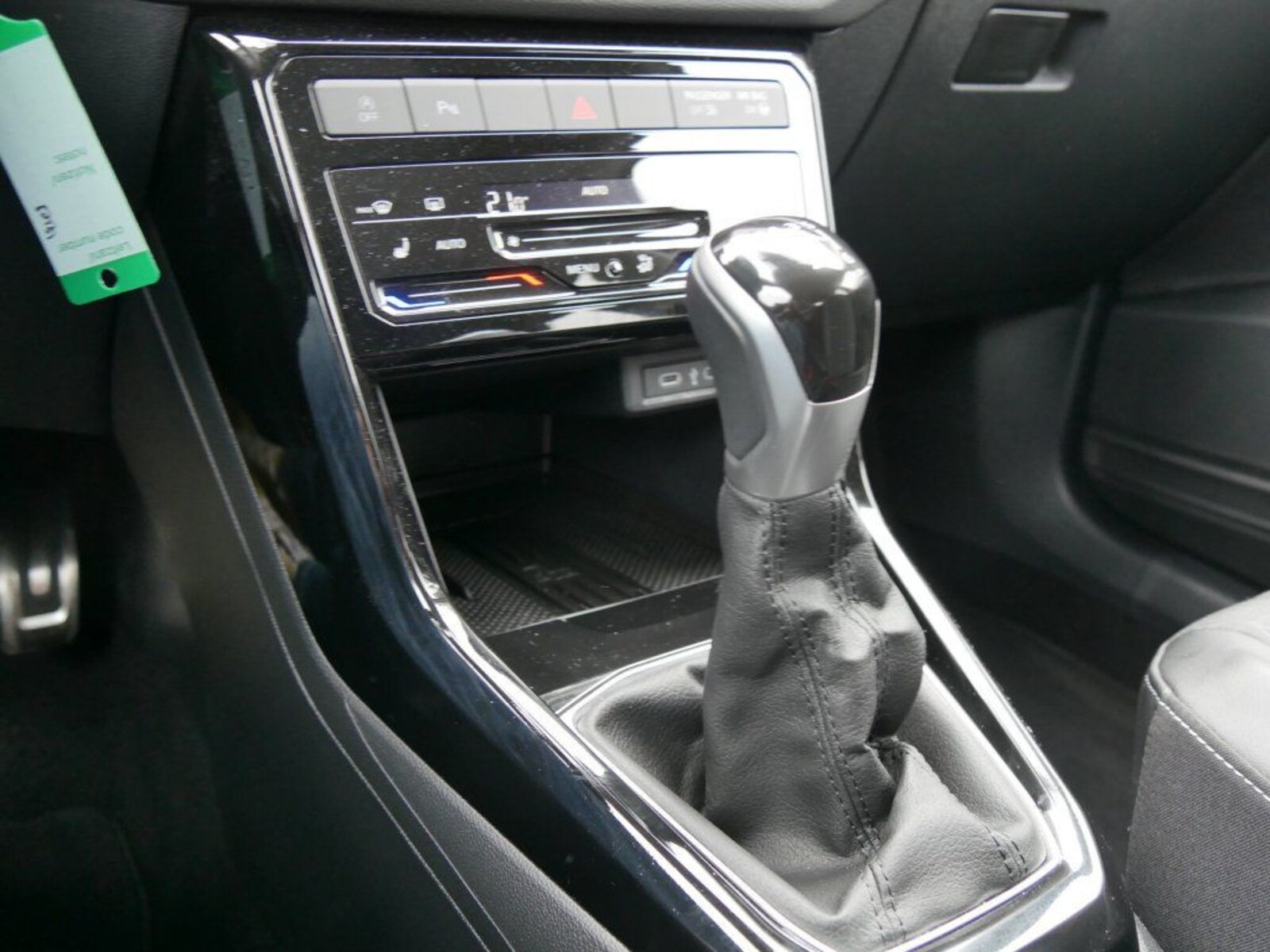 Volkswagen T-Cross – Bild 13