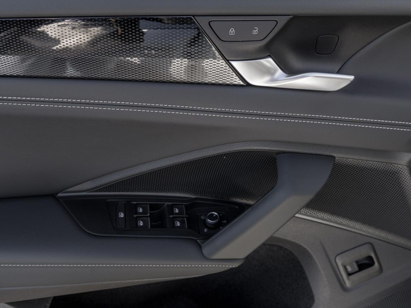 Volkswagen Tiguan – Bild 10