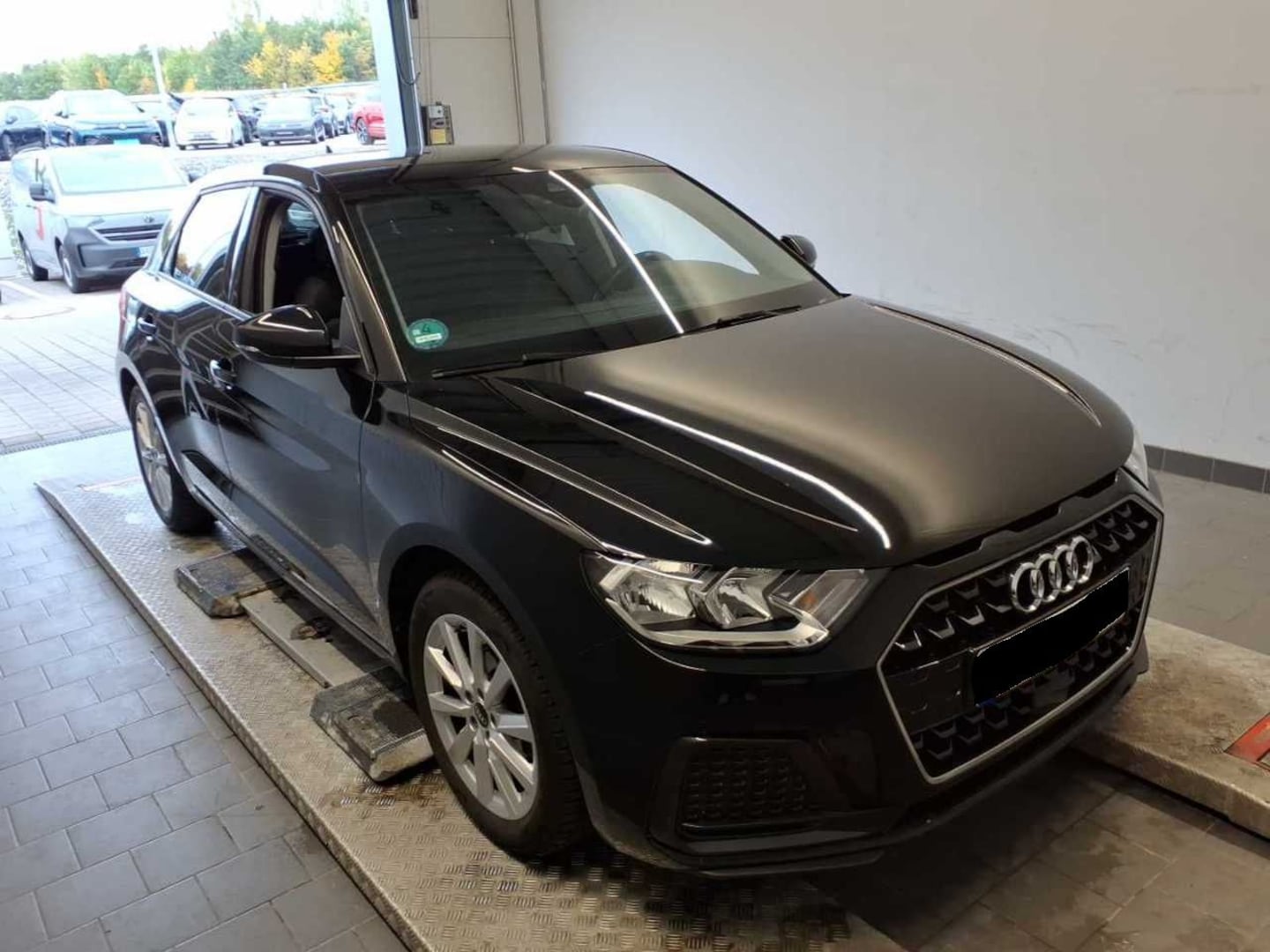 Bild über Audi A1 Sportback advanced 25 TFSI S tronic - für weitere Informationen kontaktieren Sie den Audi Partner
