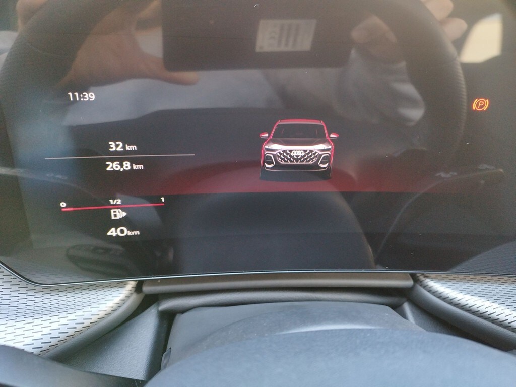Image about Audi Q5 SUV TDI quattro 150 kW S tronic