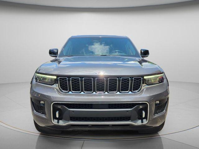 2022 Jeep Grand Cherokee
