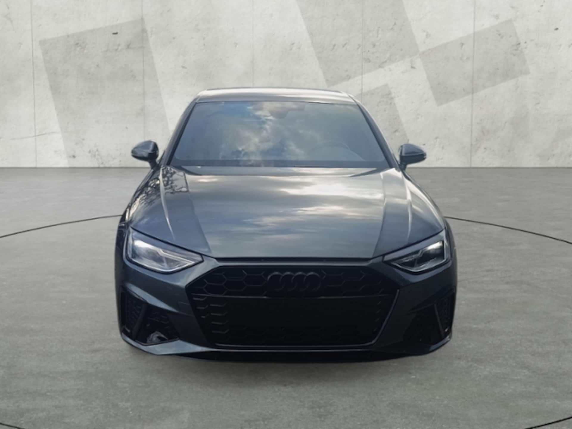 Audi A4 Limousine S line