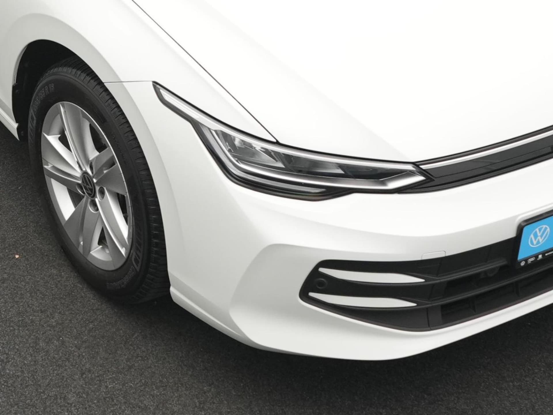 Volkswagen Golf Life