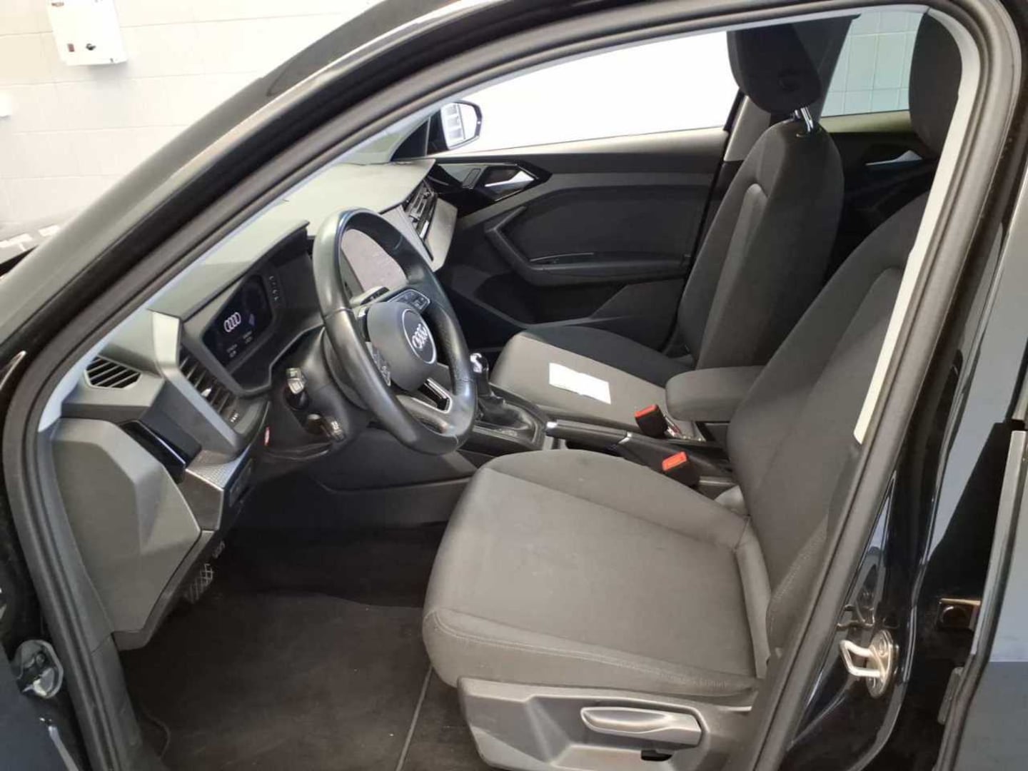 Bild über Audi A1 Sportback advanced 25 TFSI S tronic - für weitere Informationen kontaktieren Sie den Audi Partner