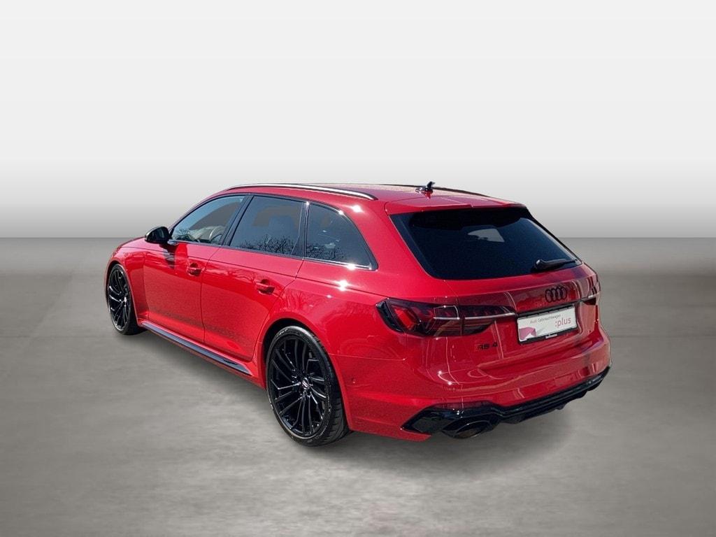Image about Audi RS 4 Avant TFSI quattro tiptronic