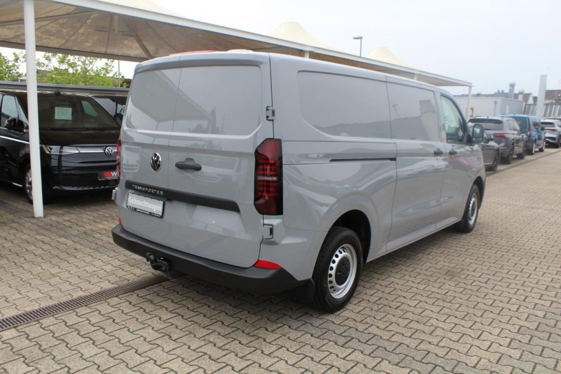 Volkswagen Transporter Kasten langer Radstand