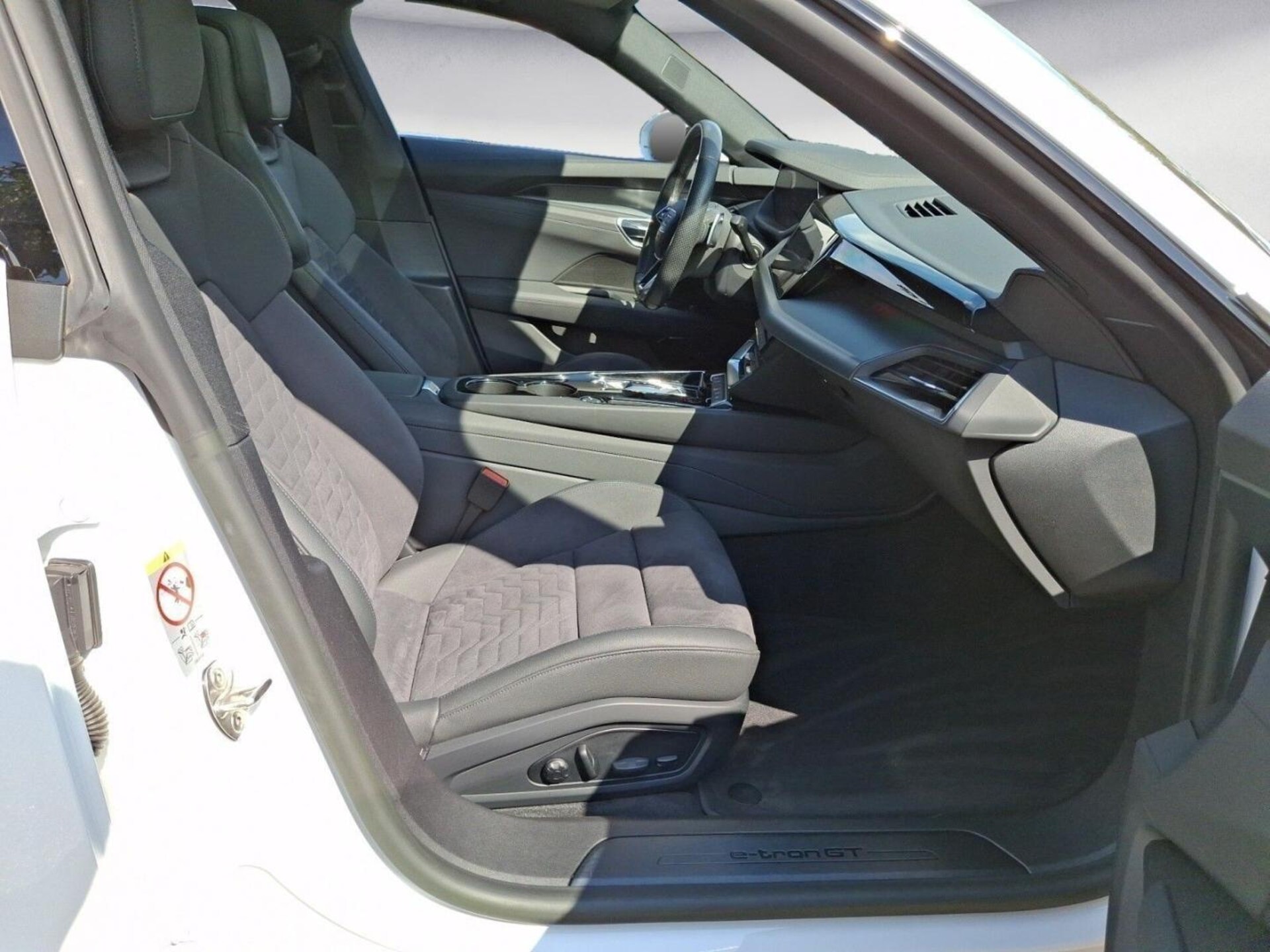 Audi e-tron GT quattro