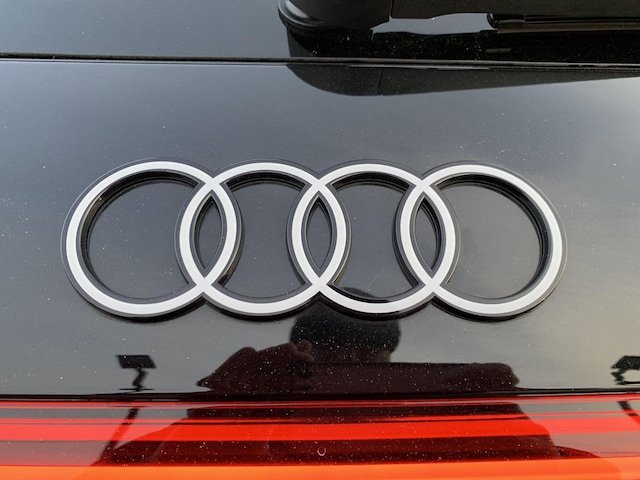 2025 Audi Q5 Premium - Photo 17