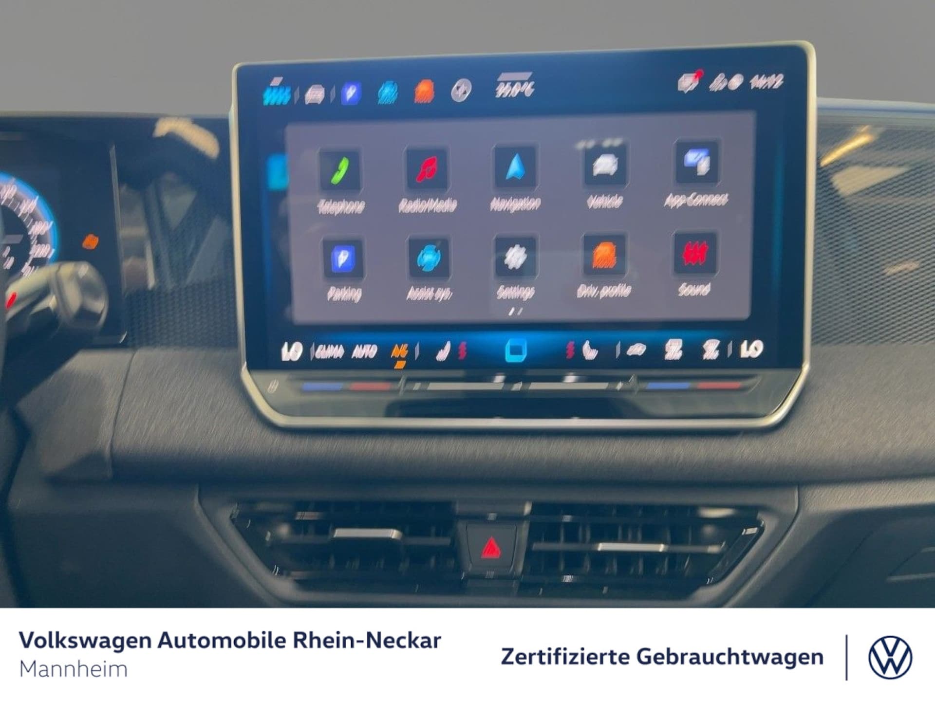 Volkswagen Tiguan Basis-Modell
