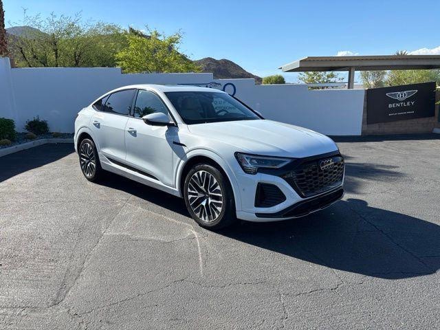 2024 Audi Q8 Sportback e-tron