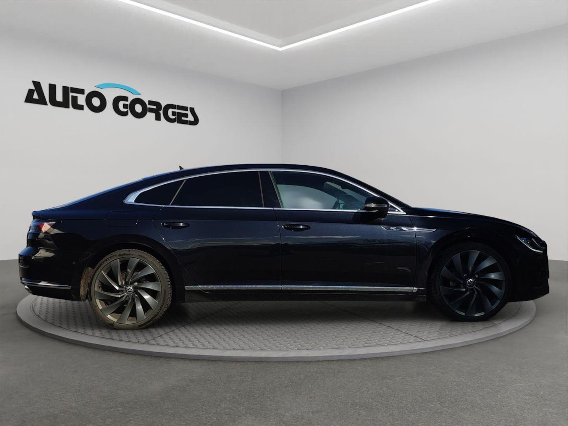 Volkswagen Arteon R-Line