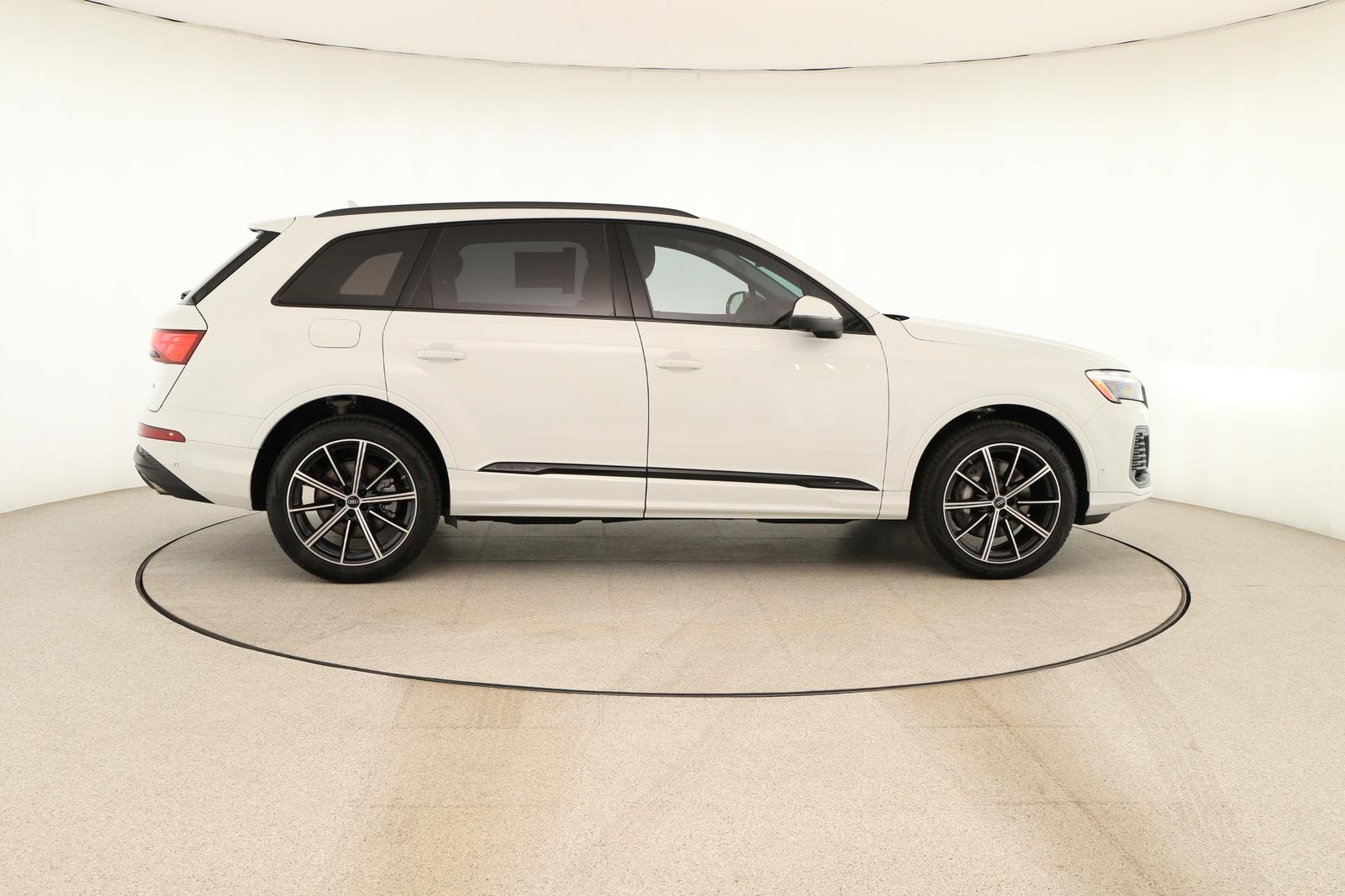 2026 Audi Q7 Premium Plus - Photo 8