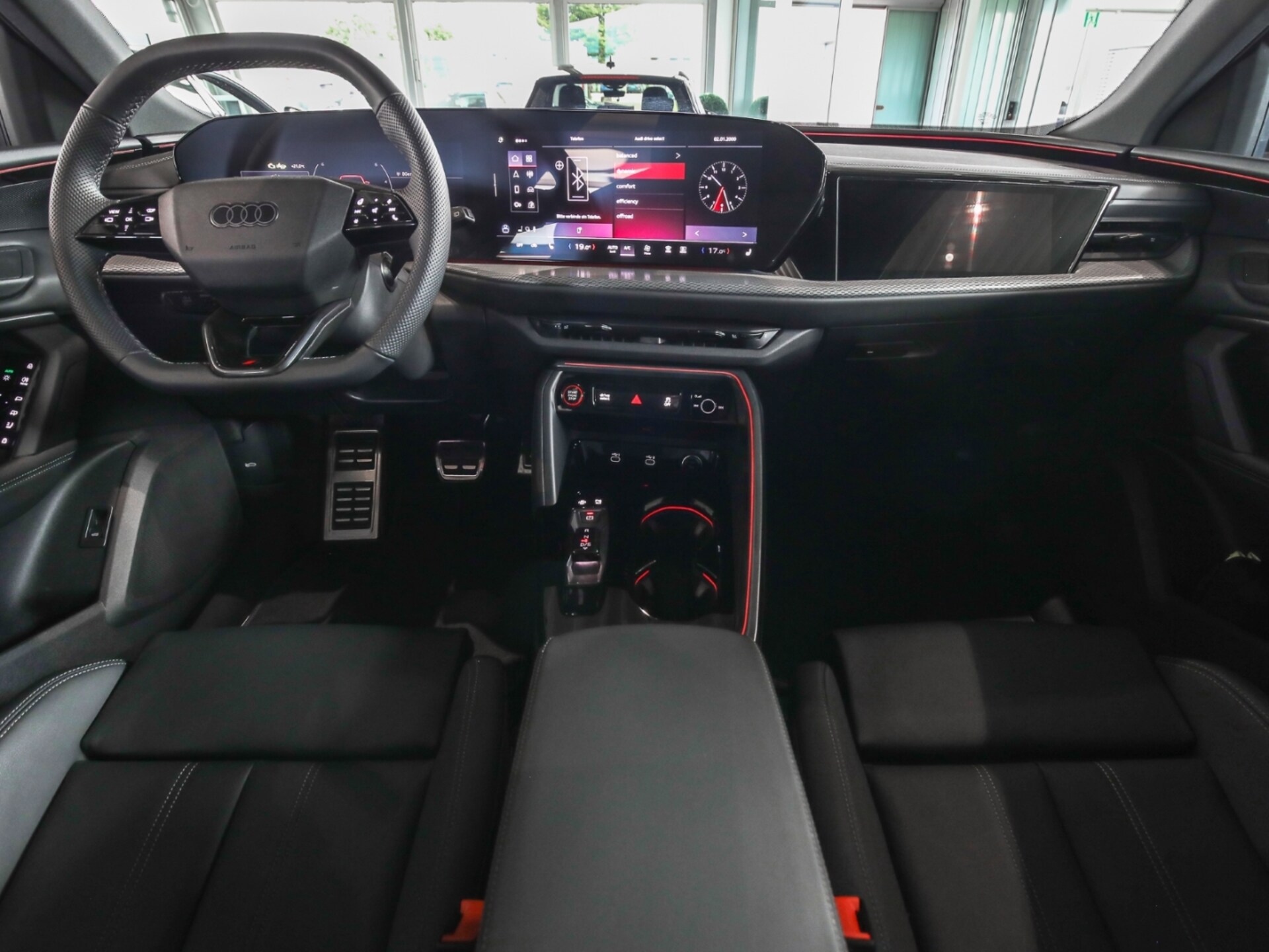 Audi Q5 Sportback edition one