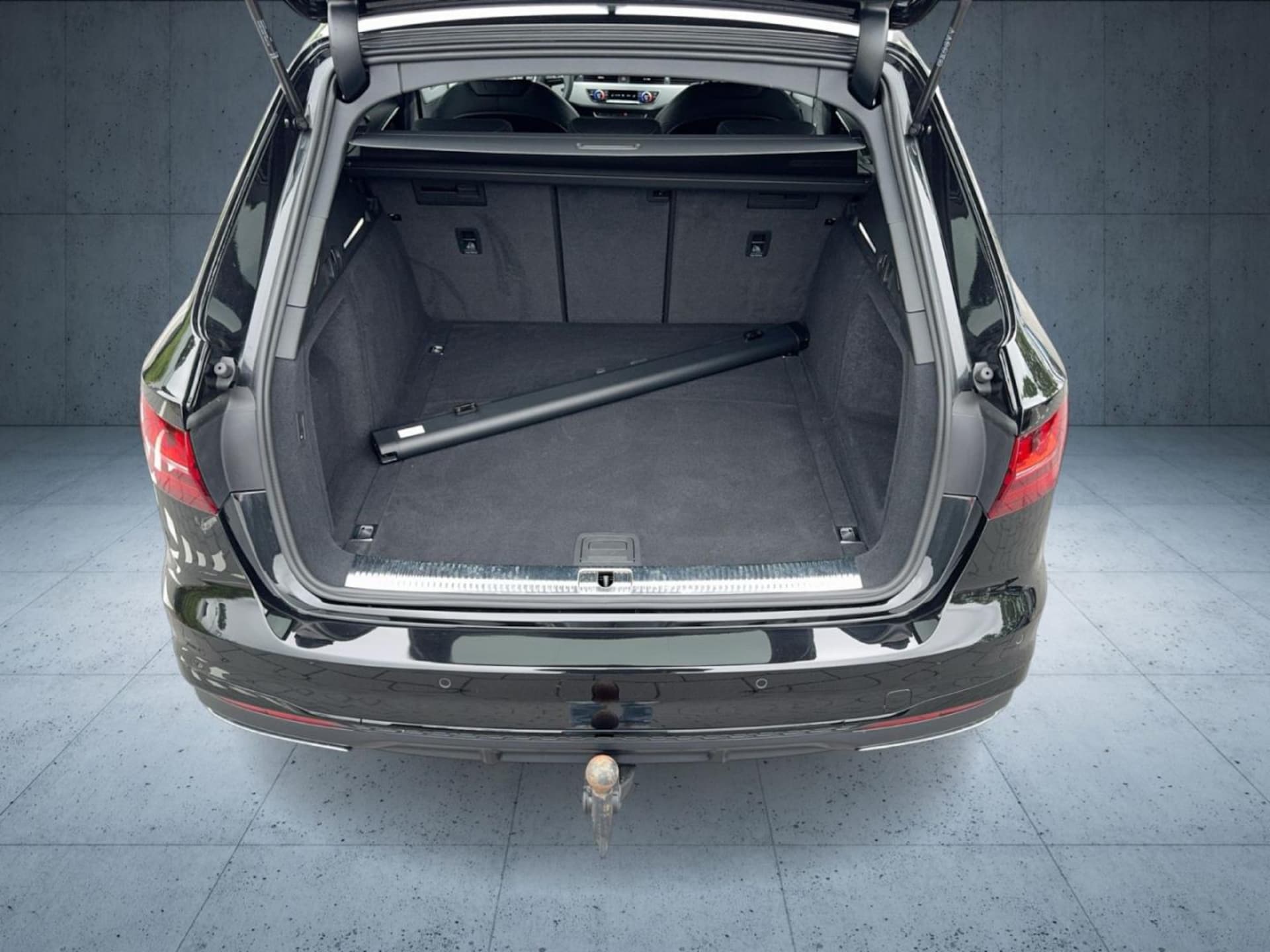 Audi A4 Avant S line