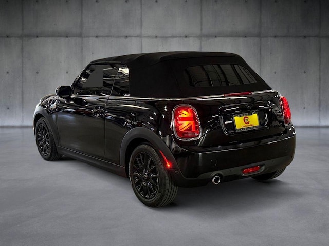 2021 MINI