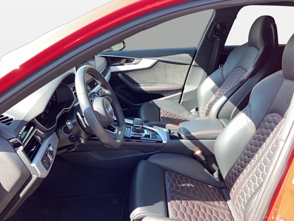 Image about Audi RS 4 Avant TFSI quattro tiptronic