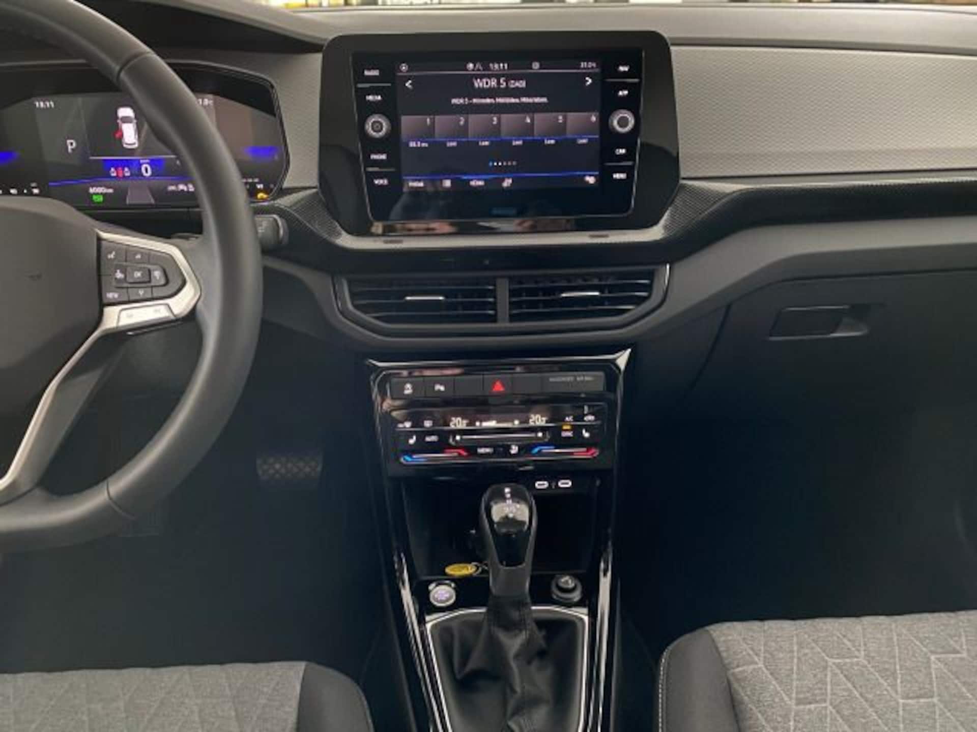 Volkswagen T-Cross Life