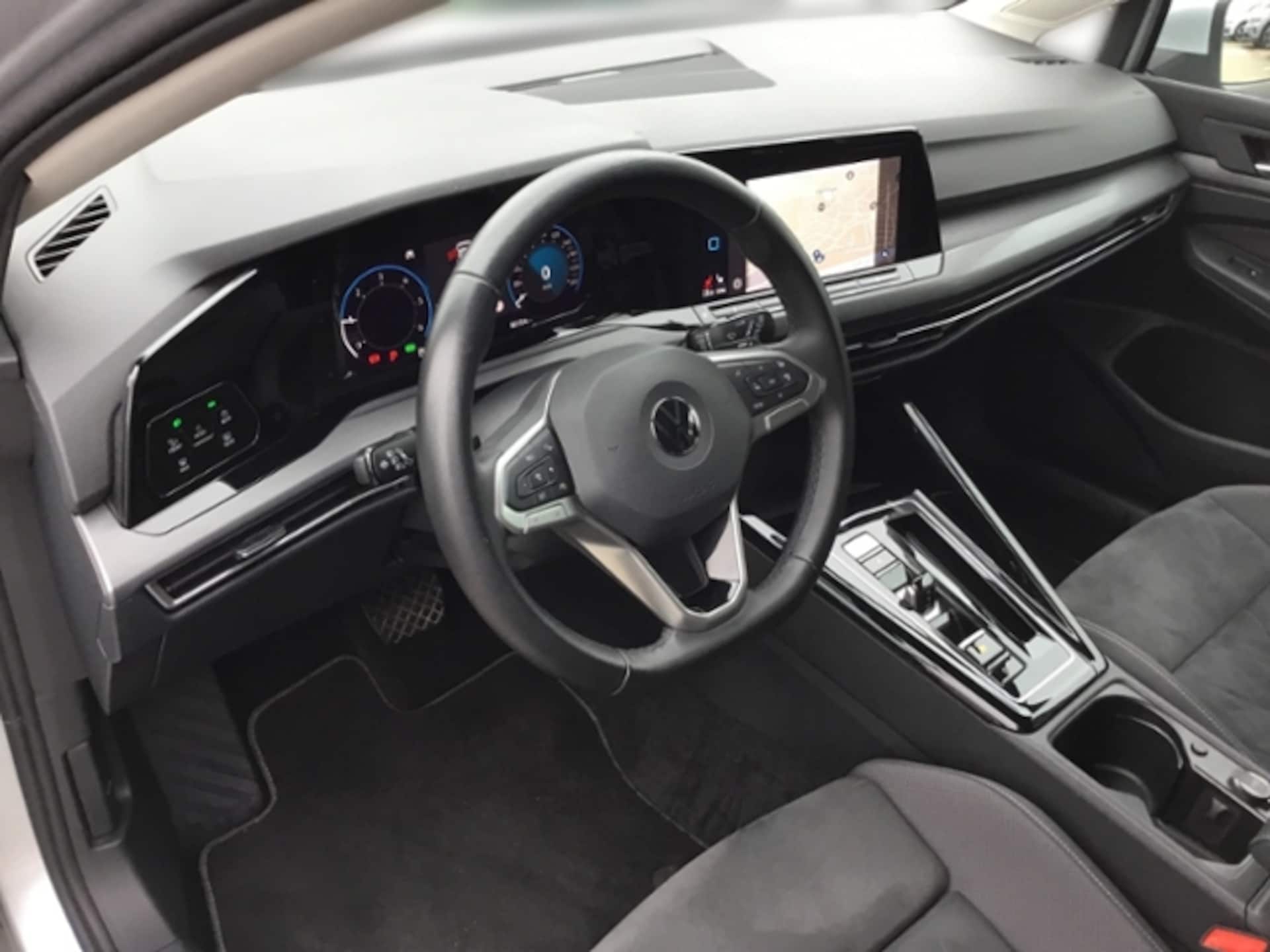 Volkswagen Golf Variant Style