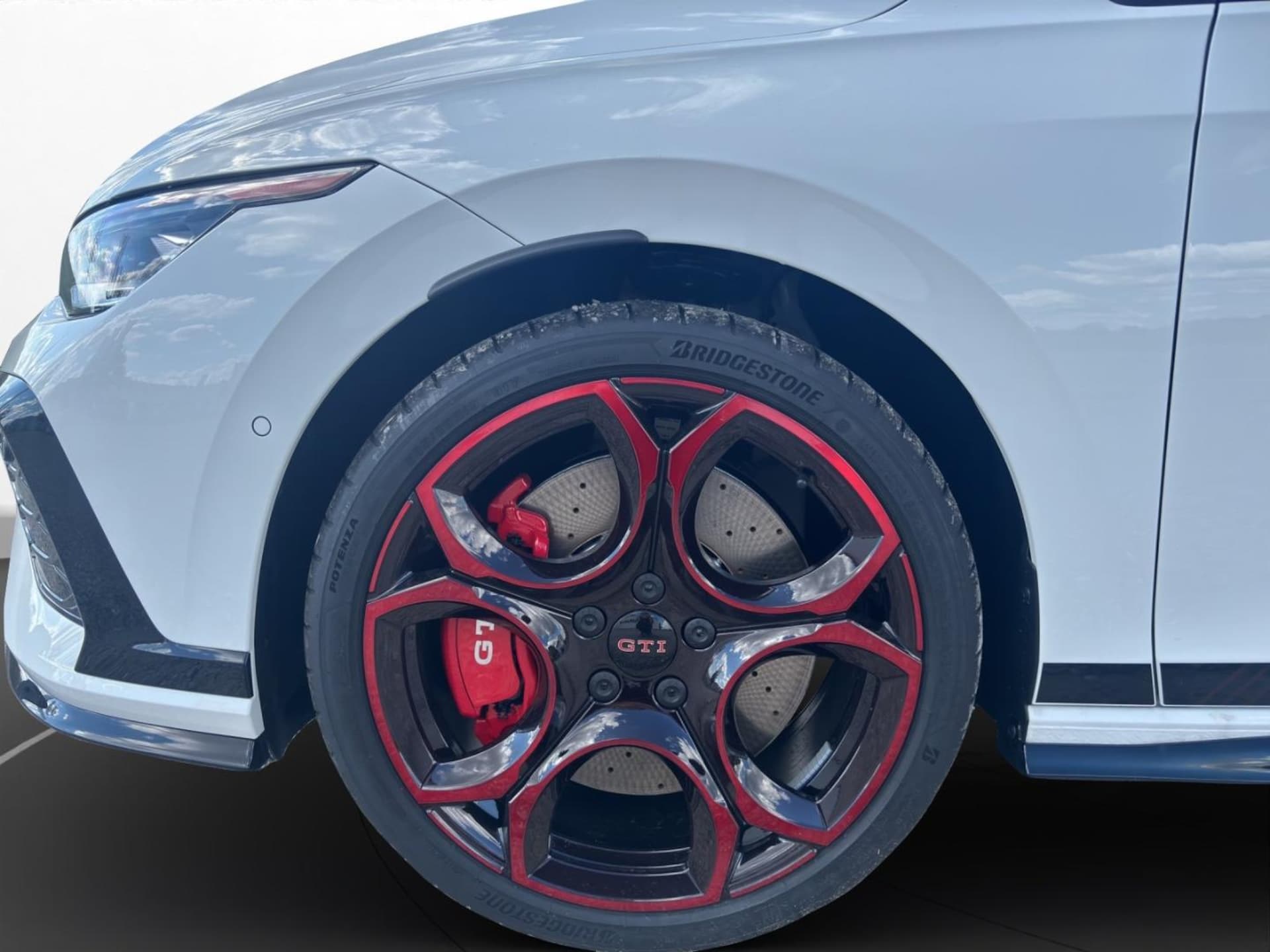 Volkswagen Golf GTI