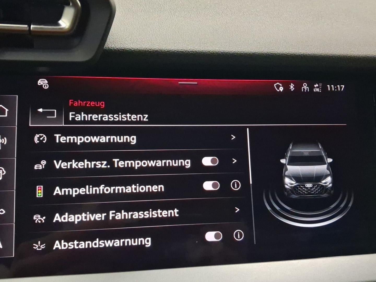 Bild über Audi A3 Sportback TFSI Schaltgetriebe - für weitere Informationen kontaktieren Sie den Audi Partner