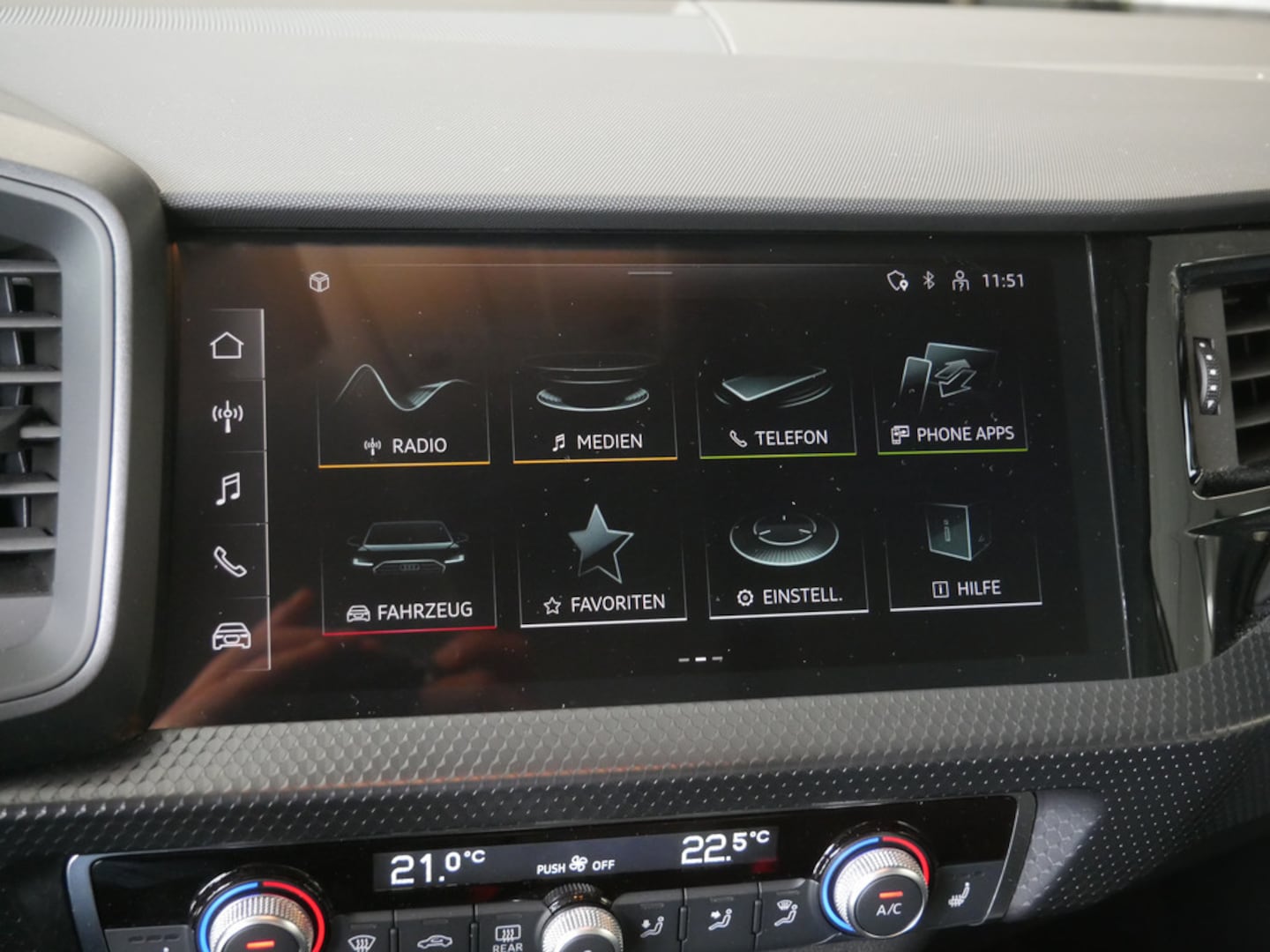 Bild über Audi A1 Sportback 30 TFSI S tronic - für weitere Informationen kontaktieren Sie den Audi Partner