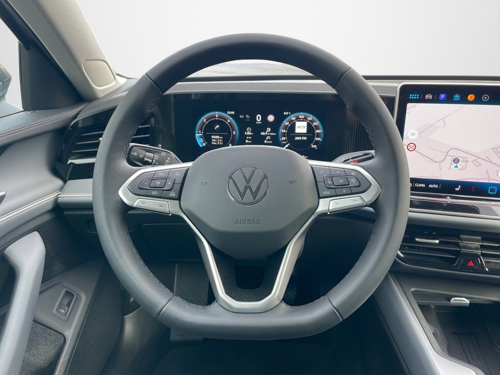 Volkswagen Passat – Bild 9