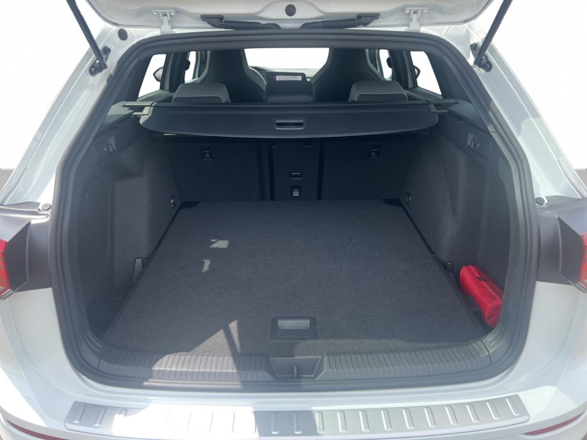 Volkswagen Golf Variant R-Line