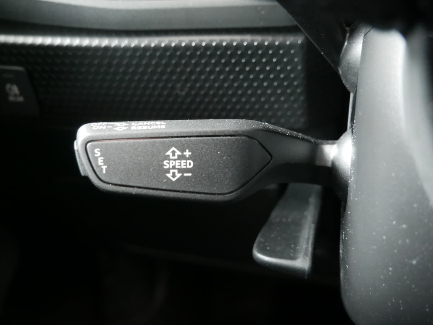 Bild über Audi A1 Sportback 30 TFSI S tronic - für weitere Informationen kontaktieren Sie den Audi Partner