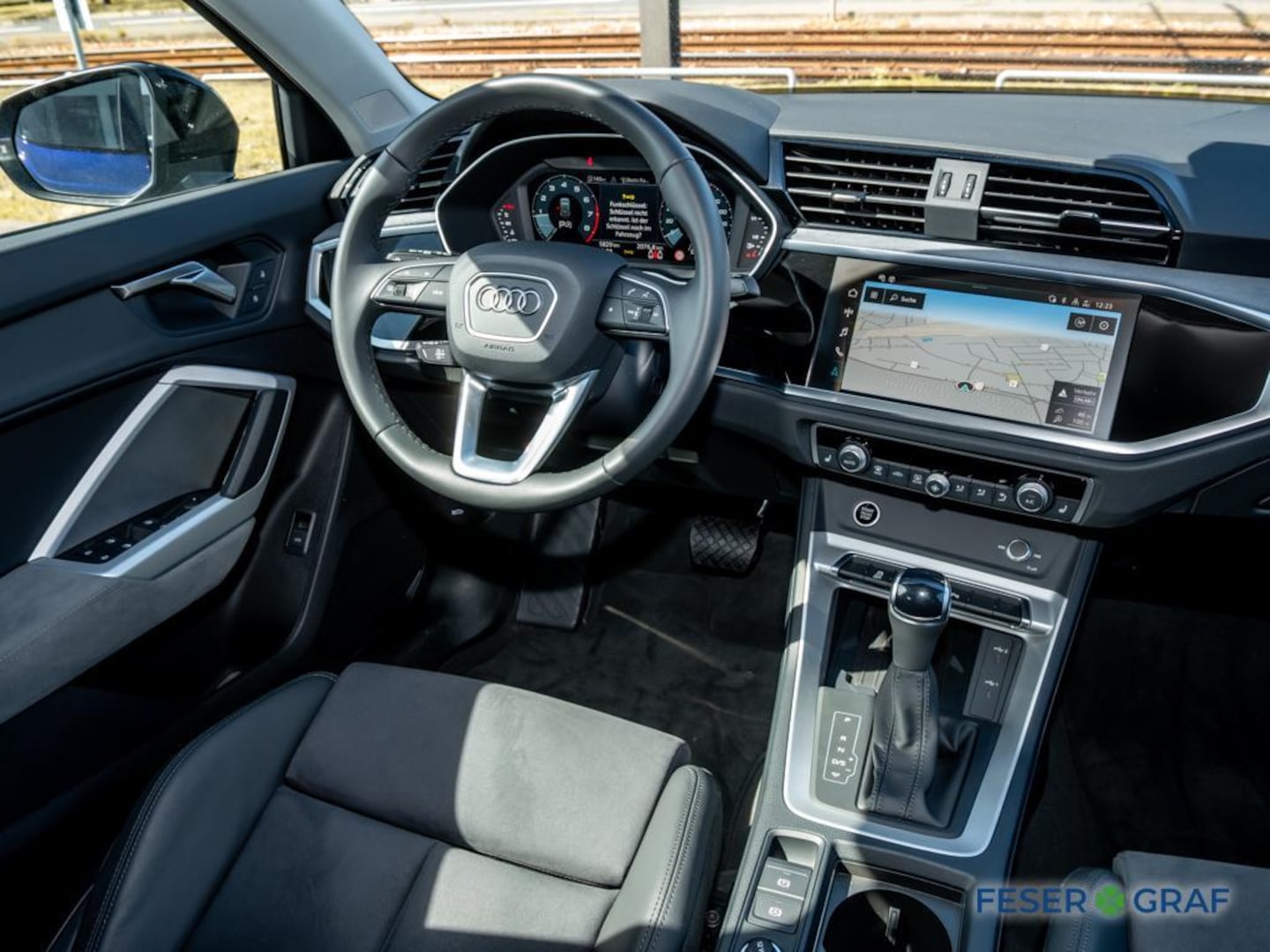 Bild über Audi Q3 TFSI 110 kW S tronic - für weitere Informationen kontaktieren Sie den Audi Partner
