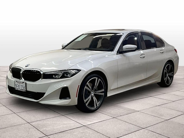 2023 BMW 330i