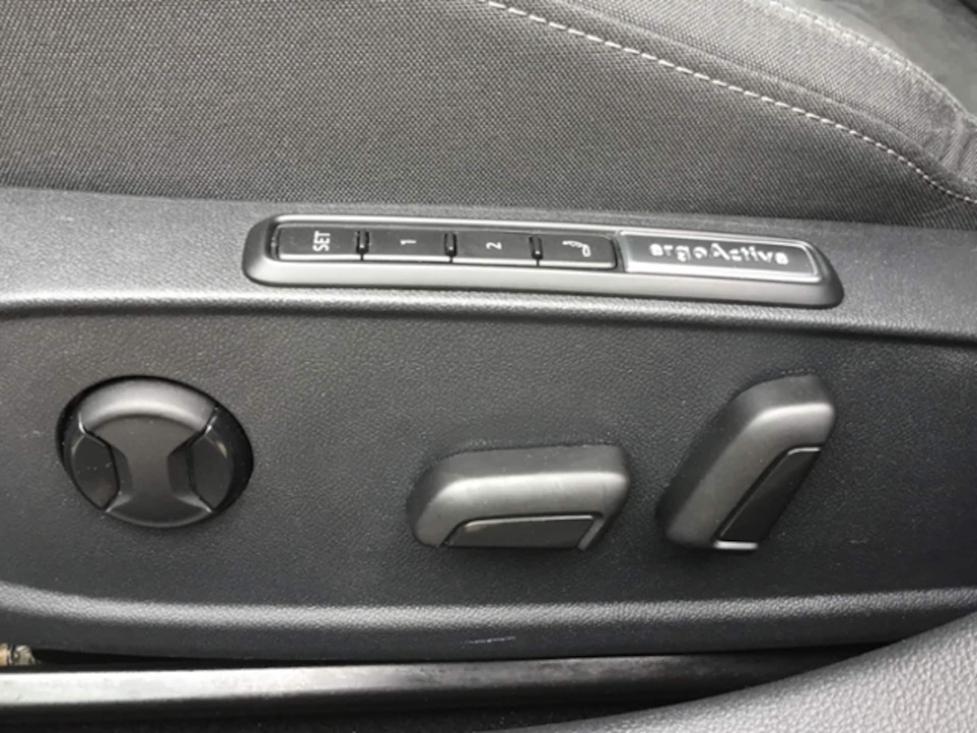 Volkswagen Golf Variant Style
