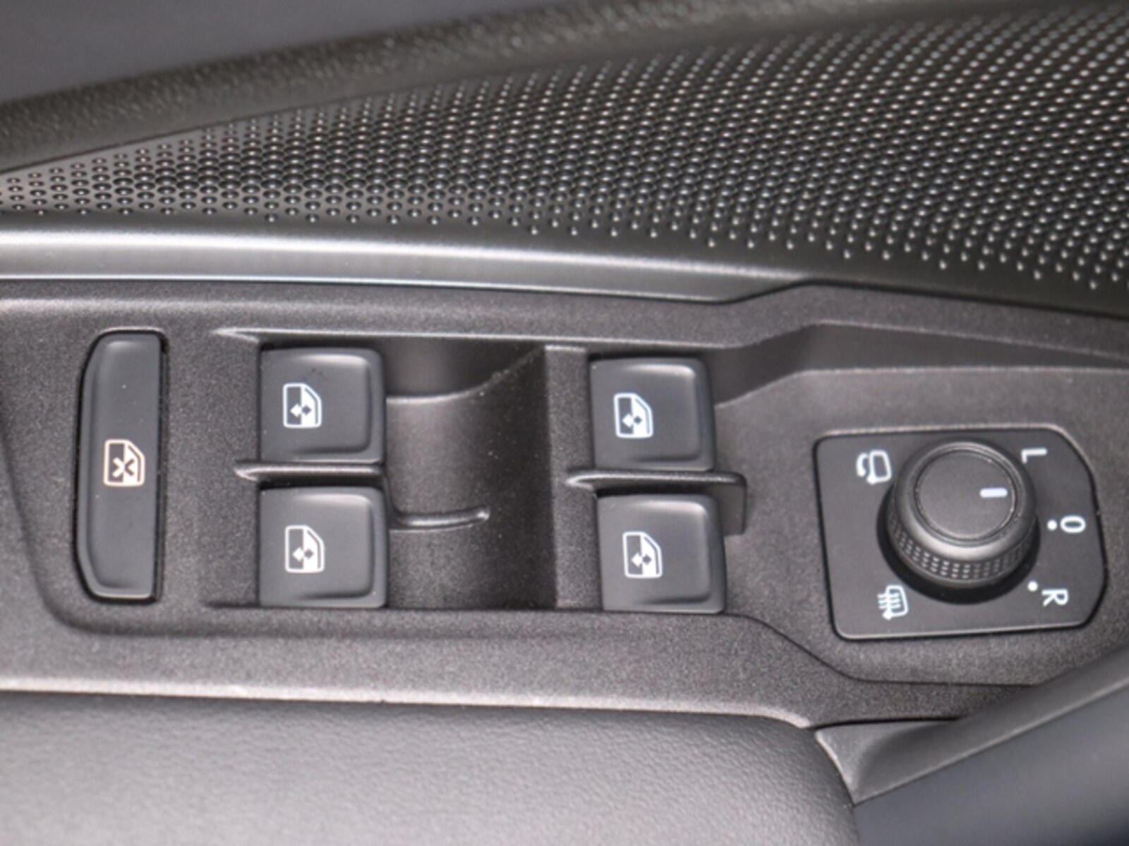 Volkswagen Tiguan – Bild 14