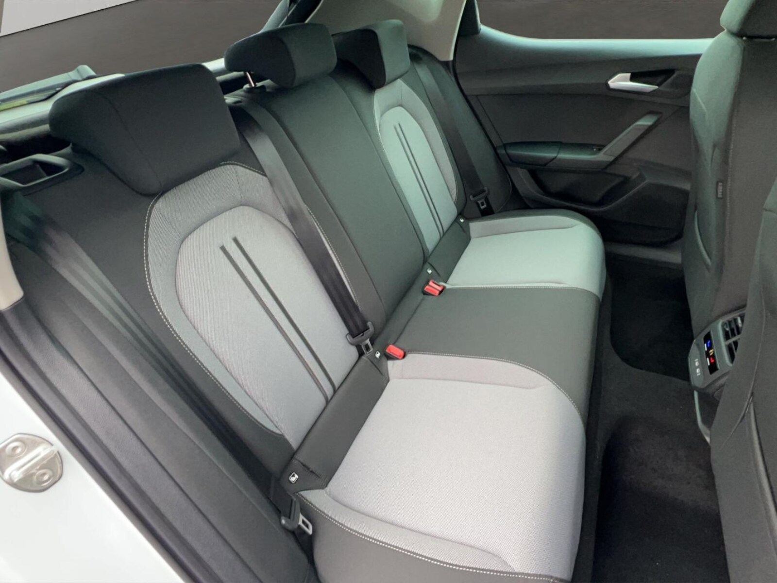 SEAT Leon – Bild 15