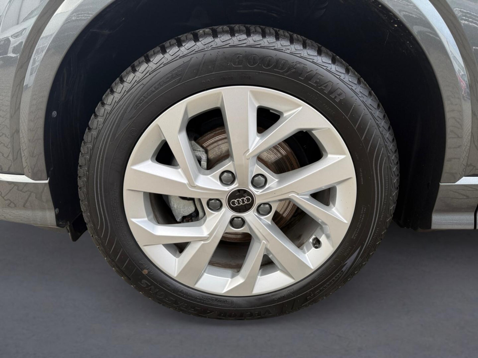 Audi Q2 S line