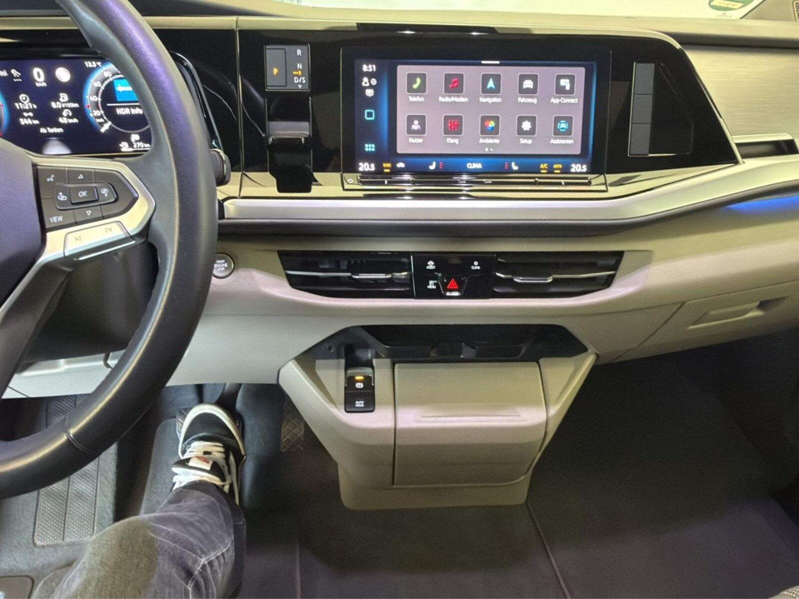 Volkswagen Multivan – Bild 13