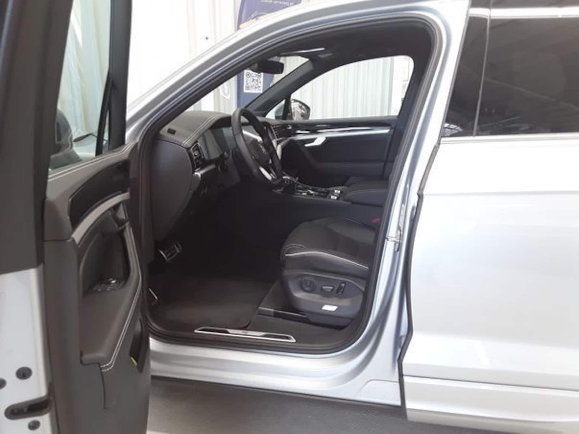 Volkswagen Touareg R-Line