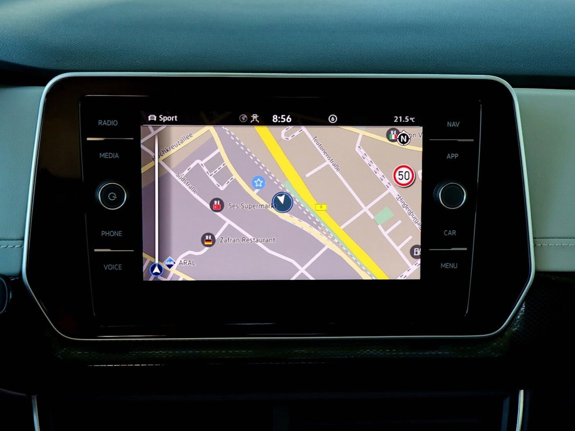 Volkswagen T-Cross Style