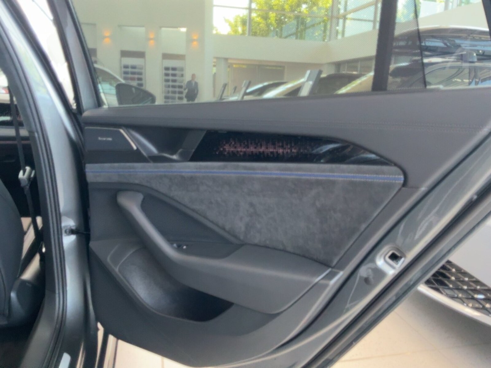 Volkswagen Passat – Bild 16