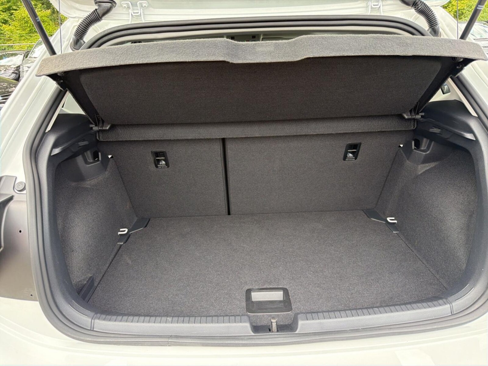 Volkswagen Polo – Bild 11