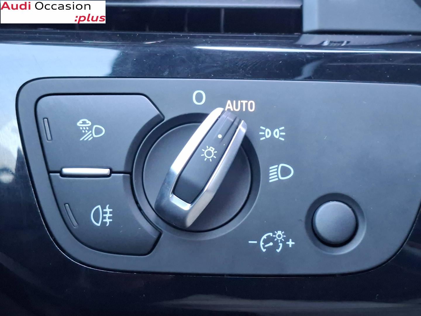 Image about Audi A5 Cabriolet Avus 40 TFSI 150 kW (204 ch) S tronic