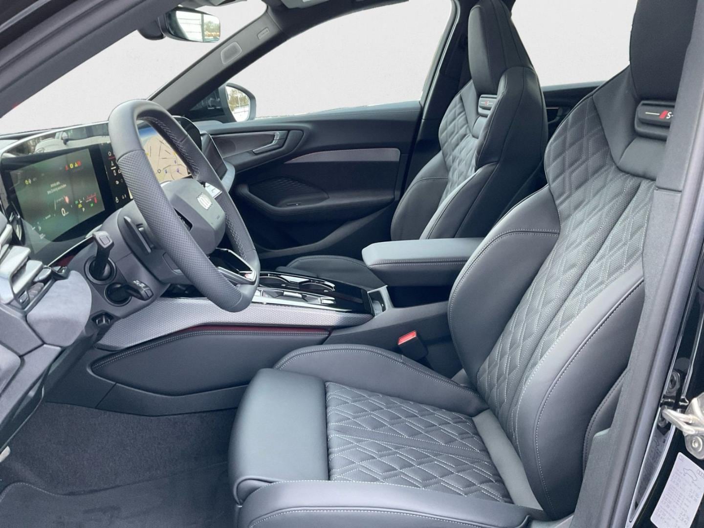 Bild über Audi A5 Limousine TFSI quattro 150 kW S tronic - für weitere Informationen kontaktieren Sie den Audi Partner