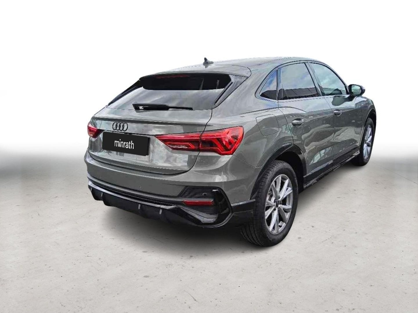 Bild über Audi Q3 Sportback S line 35 TFSI S tronic - für weitere Informationen kontaktieren Sie den Audi Partner