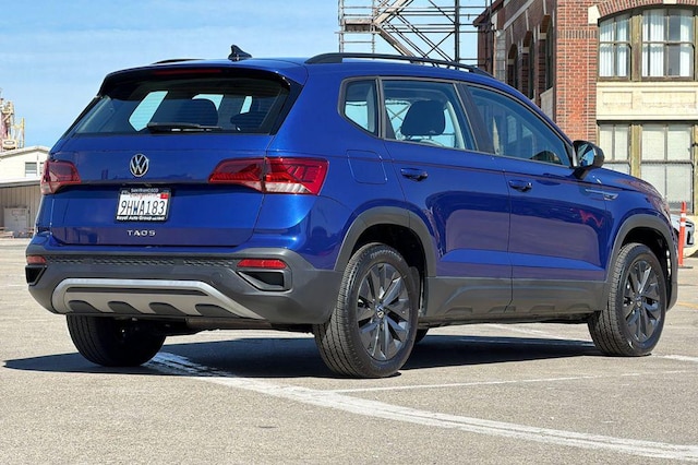 2023 Volkswagen Taos