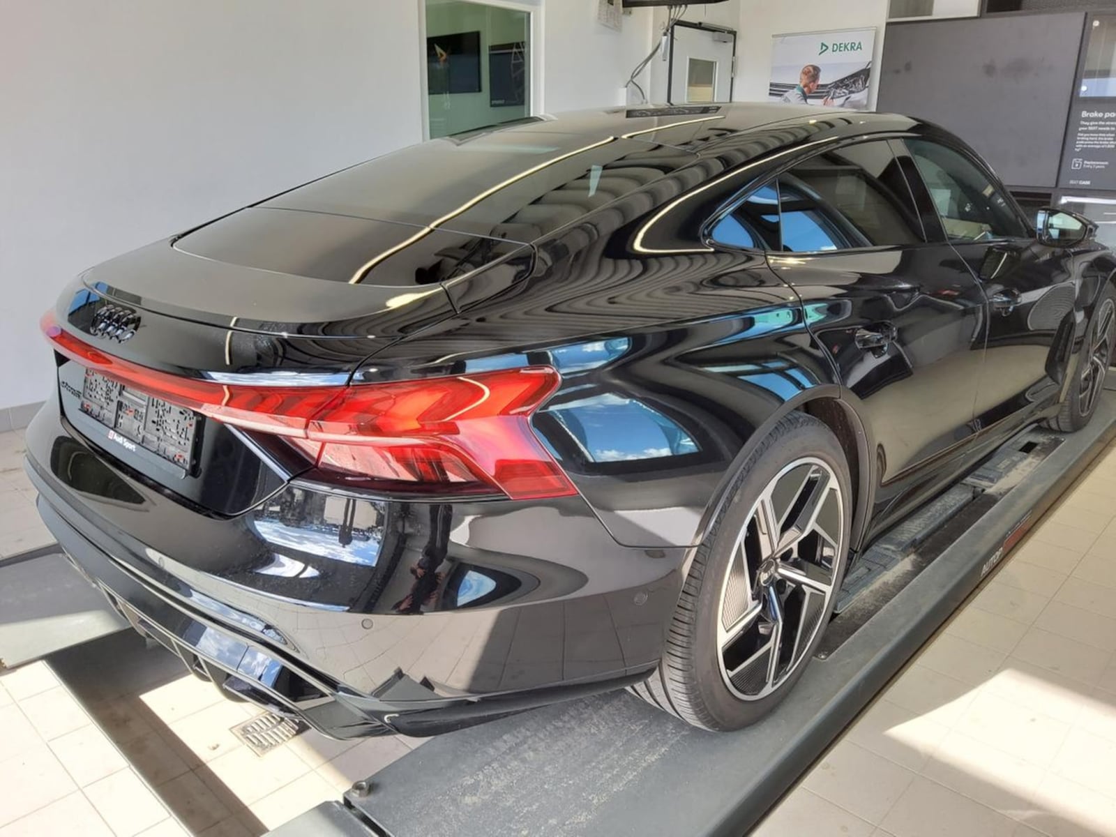 Audi e-tron GT quattro – Bild 4