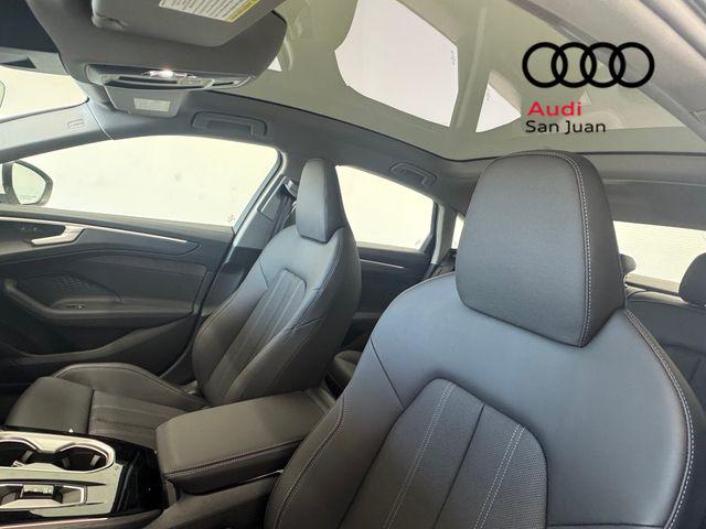 2026 Audi A6 Premium - Photo 5